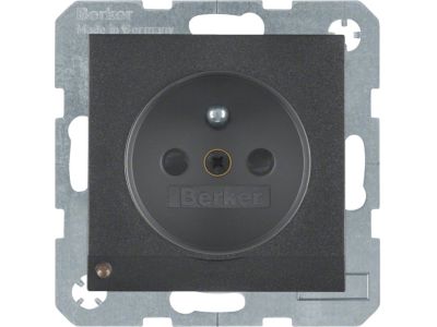 Gniazdo z/u i podświetleniem orientacyjnym LED, antracyt, mat, B.x | 6765101606 Hager